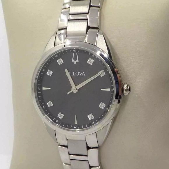 ***NEW*** Bulova Classic Sutton Quartz Diamond Ladies Watch - Picture 2 of 16